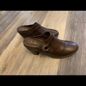 Like new condition Cole Haan mule